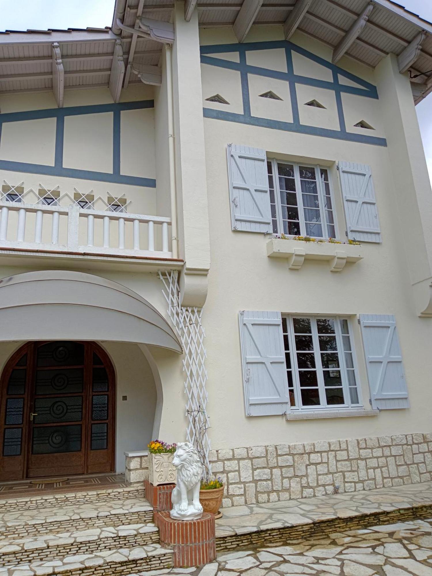 La Maison Basque Sainte-Livrade-sur-Lot Exteriör bild